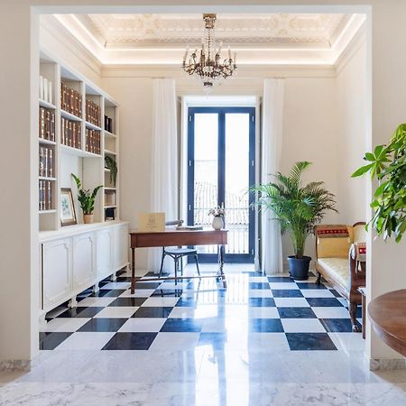 Palazzo Costarelli - Bed And Breakfast Катания Экстерьер фото